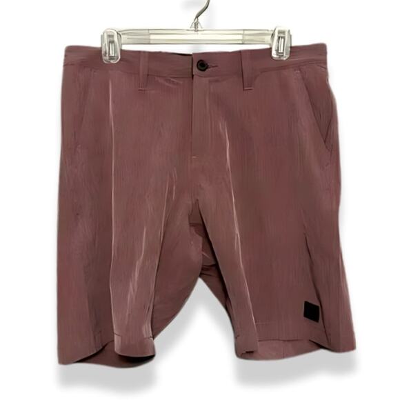VTG 1946 Micro Graph Hybrid Short Flat Front Quick Dry Red Purple Men's 33 NWT - Picture 2 of 9